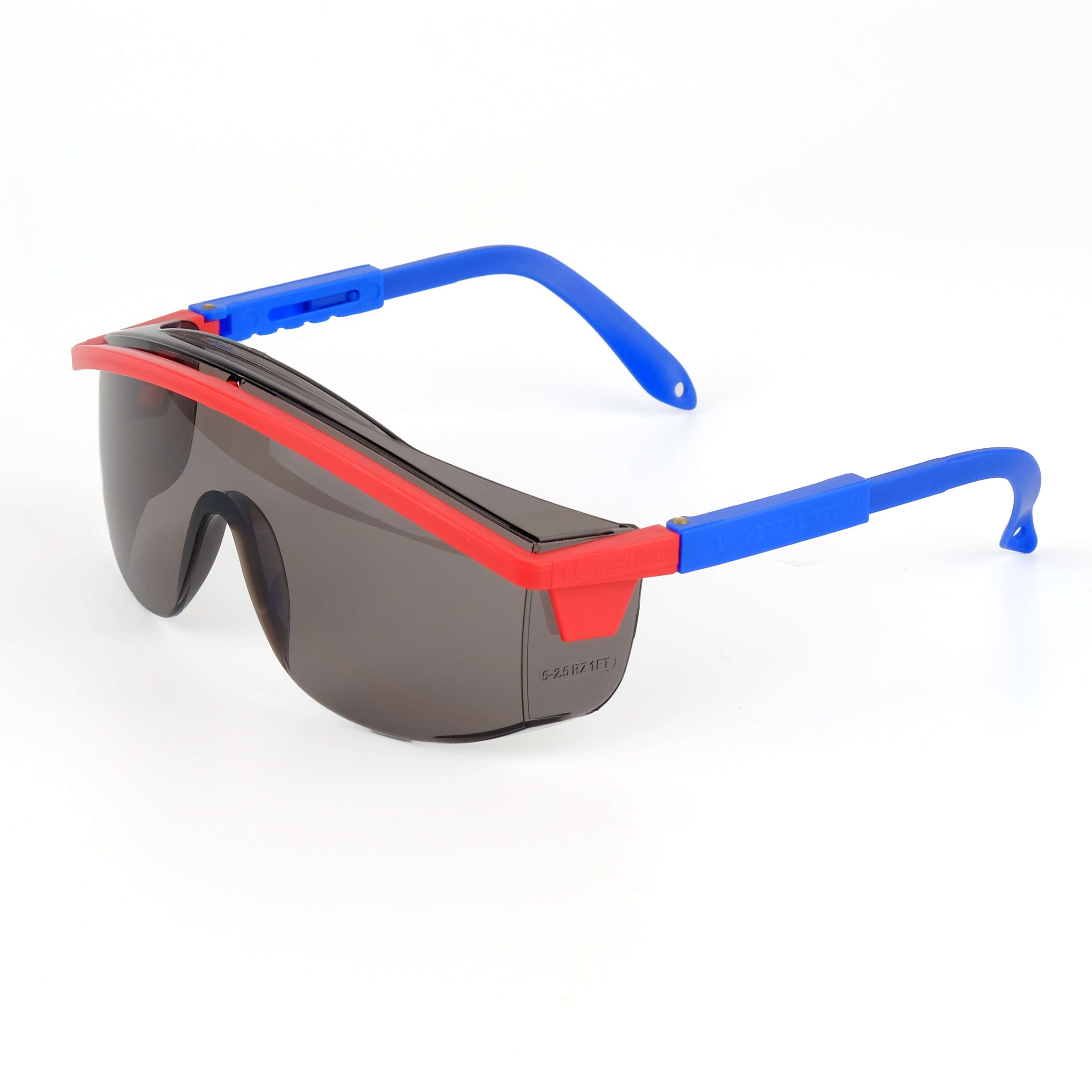 О37 UNIVERSAL TITAN (5-2,5 PС) очки защитные открытые