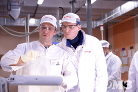 Колян Наумов на заводе РОСОМЗ